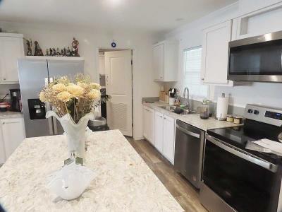 Photo 5 of 8 of home located at 19 Desoto Avenue Sorrento, FL 32776