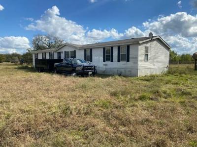 Mobile Home at 6063 County Rd Navasota, TX 77868