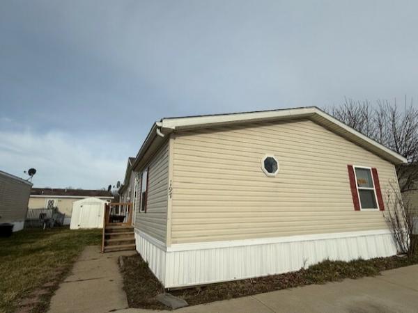 1997 SKYLINE Mobile Home For Sale