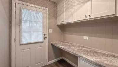 Photo 4 of 18 of home located at 640 Cedar Ln Lady Lake, FL 32159