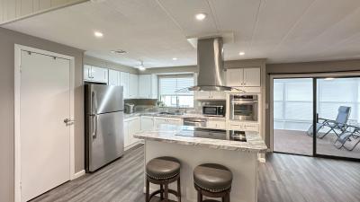 Photo 5 of 18 of home located at 640 Cedar Ln Lady Lake, FL 32159