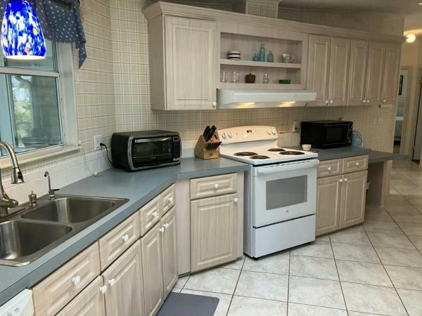 1993 Fleetwood Manufactured Home