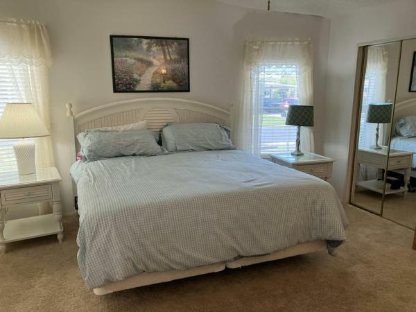 1993 Fleetwood Manufactured Home