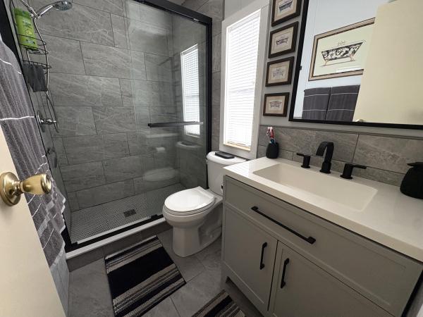 1986 Fleetwood N/A Mobile Home