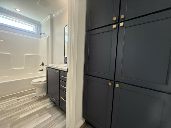 2026 CAVCO/PALM HARBOR 340EL28562B ELITE SERIES Mobile Home