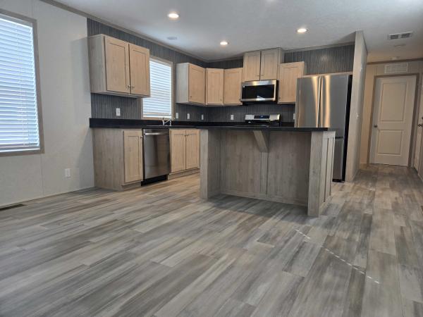 2025 Clayton-Wakarusa Mobile Home