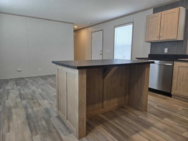 2025 Clayton-Wakarusa Mobile Home