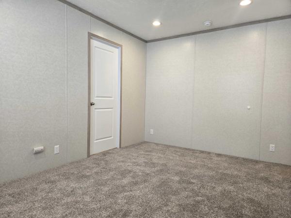 2025 Clayton-Wakarusa Mobile Home