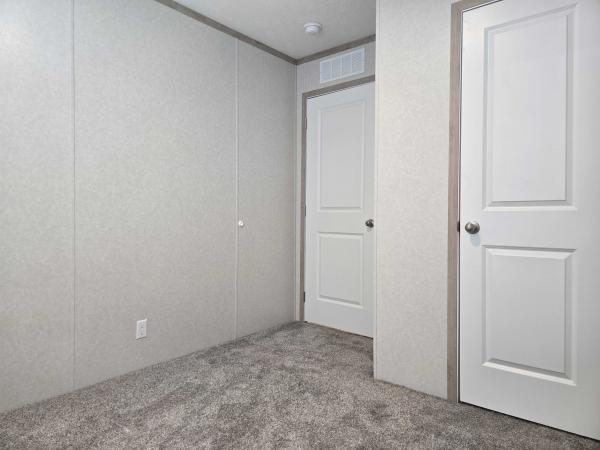 2025 Clayton-Wakarusa Mobile Home