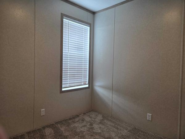 2025 Clayton-Wakarusa Mobile Home