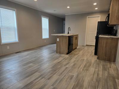 Photo 3 of 20 of home located at 52962 N Yorktown Court #168 Chesterfield, MI 48051