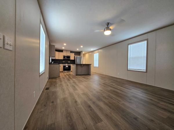 2025 Clayton-Wakarusa Mobile Home