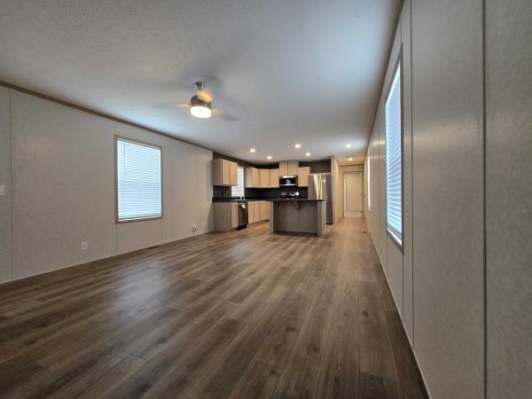 2025 Clayton-Wakarusa Mobile Home