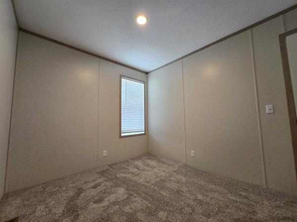 2025 Clayton-Wakarusa Mobile Home