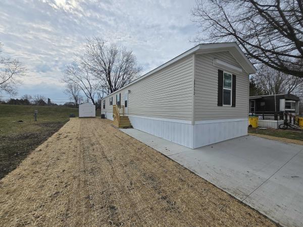 2025 Clayton-Wakarusa Mobile Home