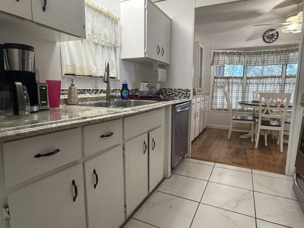 1986 KIA 2013 Mobile Home