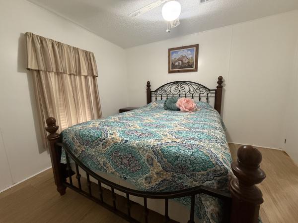 1986 KIA 2013 Mobile Home