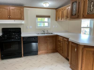 Photo 5 of 13 of home located at 38701 Cody Dr Romulus, MI 48174