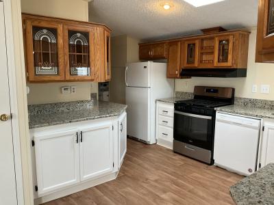 Photo 4 of 12 of home located at 7038 Carson Dr Romulus, MI 48174