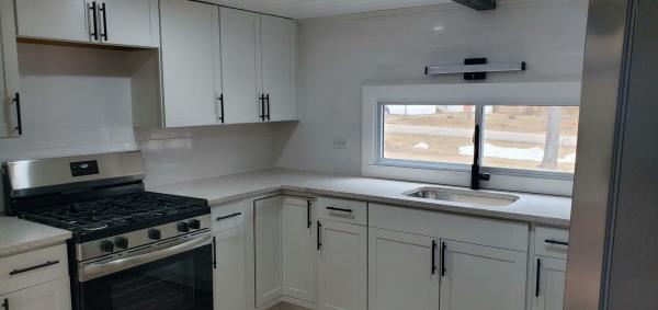 1970 63-2-12 8JG63122FHCD Mobile Home