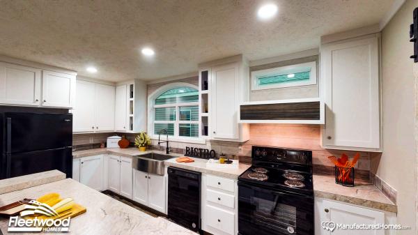 2023 Fleetwood Mobile Home For Rent