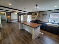 2022 Clayton Wakarusa 96AMF16763BH22   (Model Series- American Made)  Model Name - 7616-510 Farmstead  Home