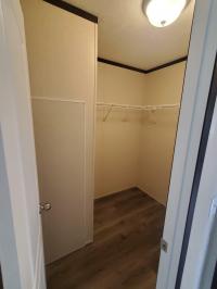 2022 Clayton Wakarusa 96AMF16763BH22   (Model Series- American Made)  Model Name - 7616-510 Farmstead  Home