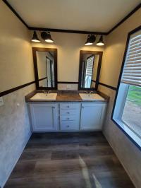 2022 Clayton Wakarusa 96AMF16763BH22   (Model Series- American Made)  Model Name - 7616-510 Farmstead  Home