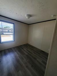 2022 Clayton Wakarusa 96AMF16763BH22   (Model Series- American Made)  Model Name - 7616-510 Farmstead  Home