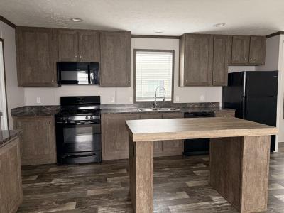 Mobile Home at 28180 Oregon Rd #690 Perrysburg, OH 43551