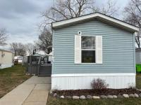 1995 Holly Park Manufactured Home