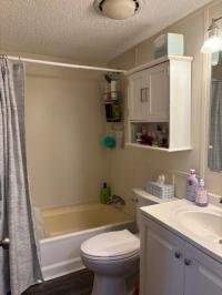 1995 Holly Park Manufactured Home