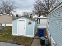 1995 Holly Park Manufactured Home