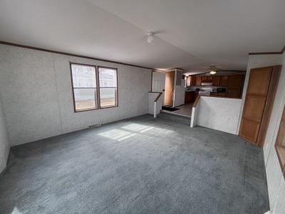 Photo 5 of 15 of home located at 6007 S Canterbury Pl Sioux Falls, SD 57106