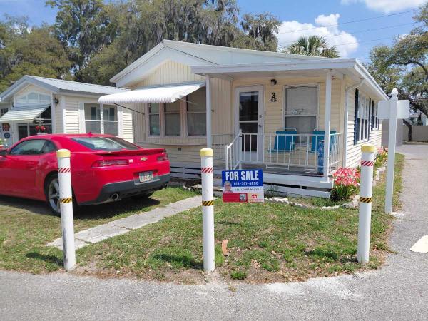 Photo 1 of 2 of home located at 4526 Shuffleboard Lane Zephyrhills, FL 33541