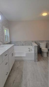 2000 Jacobsen CD-1105-803 Mobile Home