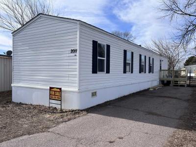 Mobile Home at 2011 W Johnson Pl Sioux Falls, SD 57105