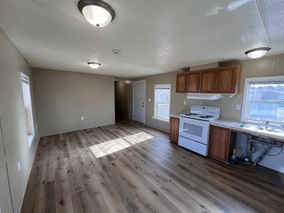 Photo 4 of 10 of home located at 2011 W Johnson Pl Sioux Falls, SD 57105