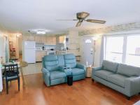 1980 Skyline Manufactured Home