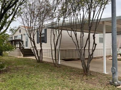 Photo 2 of 19 of home located at 11040 Richardo Ln Fort Worth, TX 76244