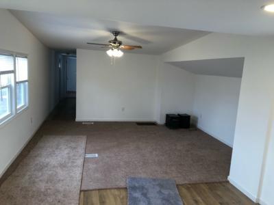 Photo 3 of 6 of home located at 1762 Crown Point Rd West Deptford, NJ 08086