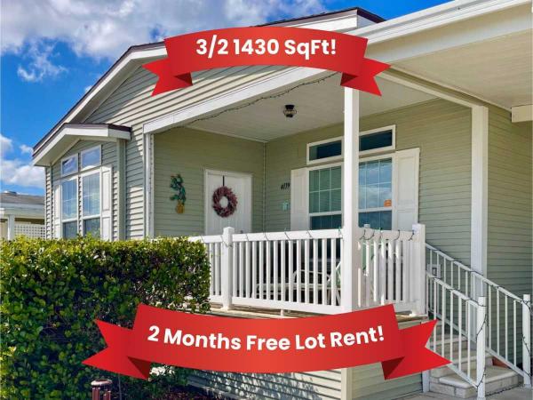 Photo 1 of 2 of home located at 4119 Queens Way Ellenton, FL 34222