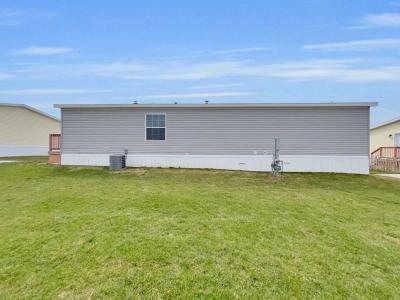 Photo 2 of 30 of home located at 9439 Crystal Tarn Dr Fenton, MI 48430