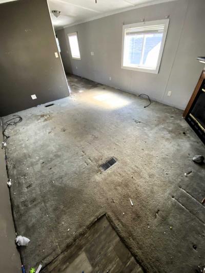 Photo 2 of 6 of home located at 2053 Mcdivitt Ct. #197 Milford, MI 48381