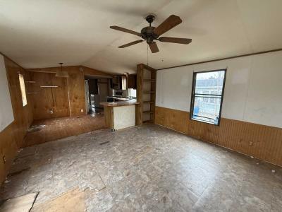 Photo 3 of 11 of home located at 1890 Fenn St. #422 Milford, MI 48381