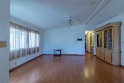 Photo 5 of 19 of home located at 5805 W. Harmon Ave. Las Vegas, NV 89103