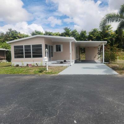 Mobile Home at 201 Foxwood Lane Naples, FL 34112