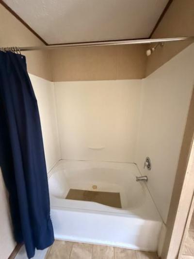 Photo 3 of 13 of home located at 1015 Lomax Ln Crystal Springs, MS 39059