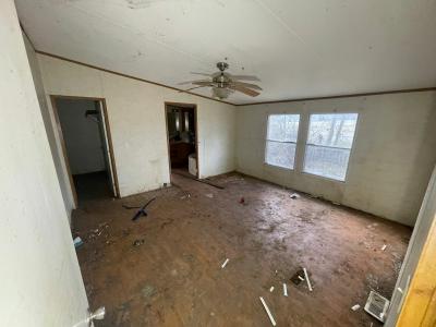 Photo 3 of 9 of home located at 9397 Fm 2120 Bagwell, TX 75412