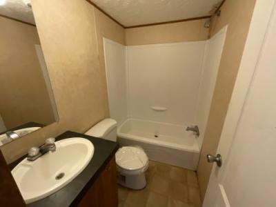 Photo 4 of 10 of home located at 505 Davis St Lake City, SC 29560